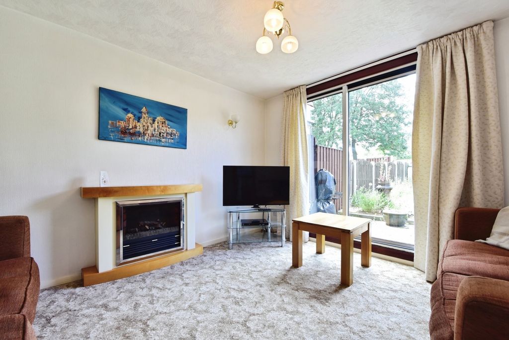 Property photo 3 of 17 Pbox-Img.Jpg