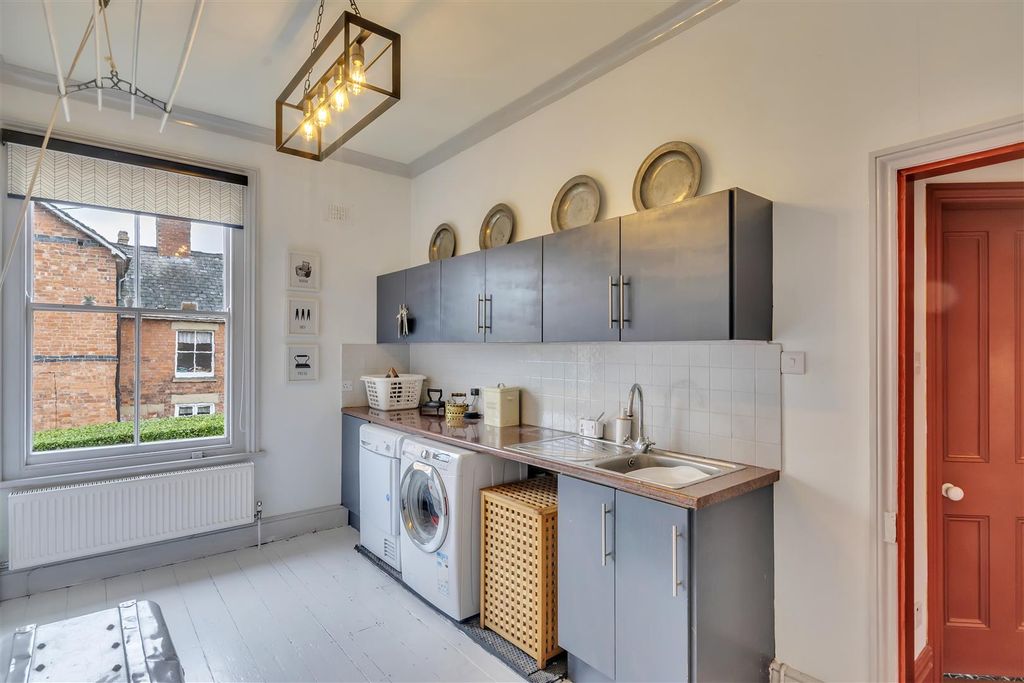 Additional image 14 of 5 bed town house for saleWeston Lane, Oswestry SY11