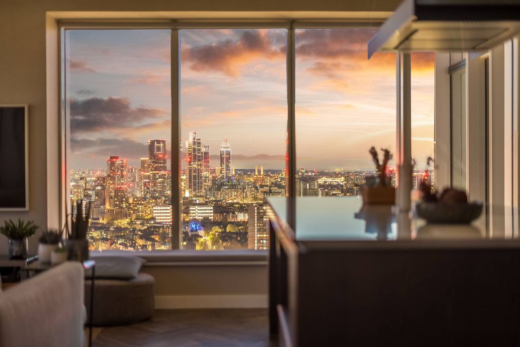 Property photo 3 of 26