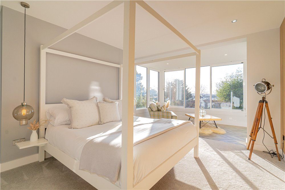 Additional image 13 of 4 bed flat for sale14 Chaddesley Glen, Canford Cliffs, Poole BH13