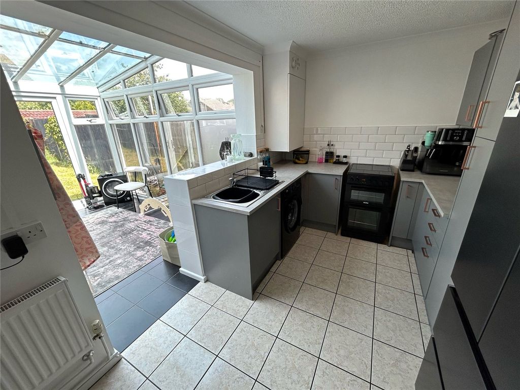 Property photo 2 of 9 Picture No. 07