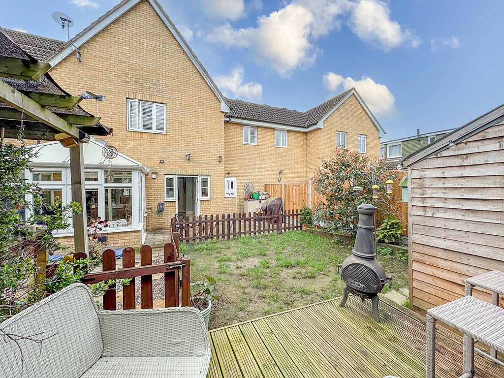 Property photo 2 of 23