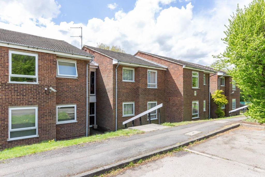 Property photo 1 of 11 10004468-Hr-1.Jpg