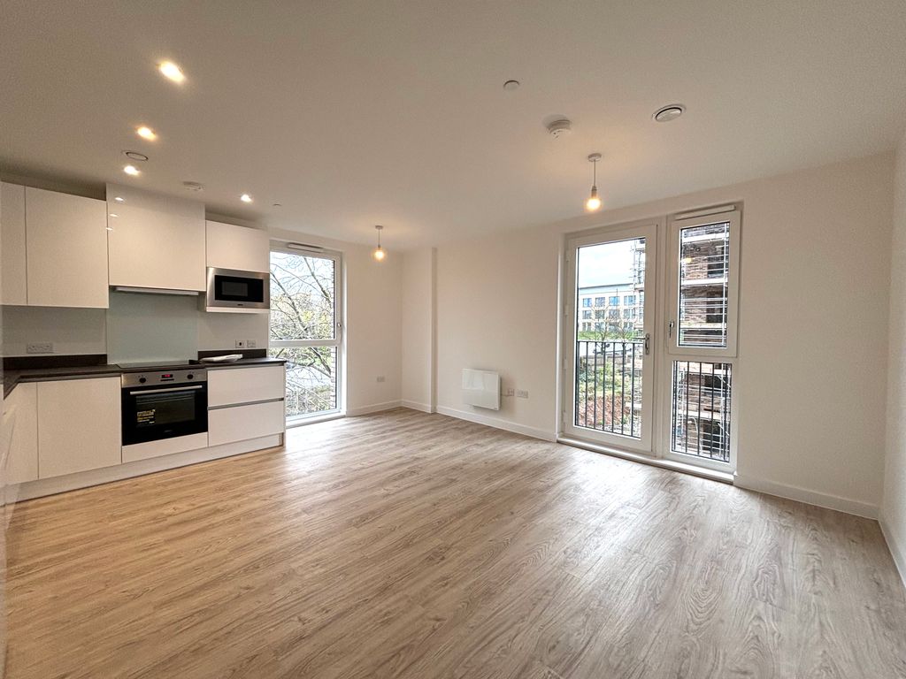 Property photo 2 of 6