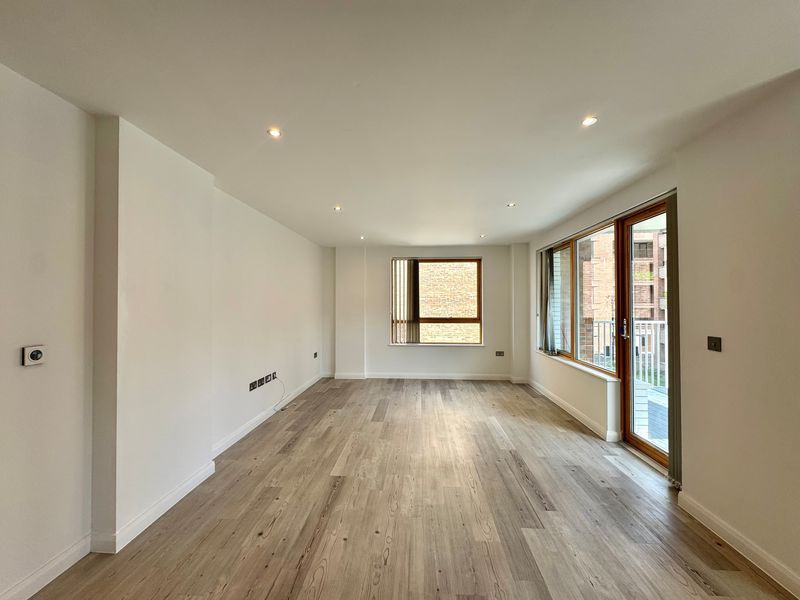 Property photo 3 of 9 Photo 10