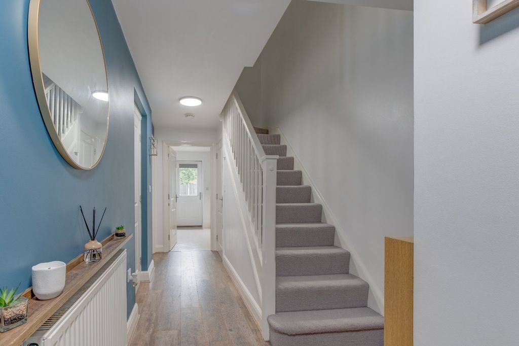Property photo 2 of 18 Picture No. 05