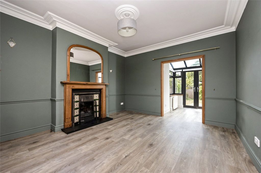 Property photo 1 of 16 Picture No. 08
