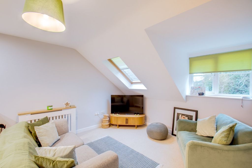 Property photo 3 of 11 Picture No. 11