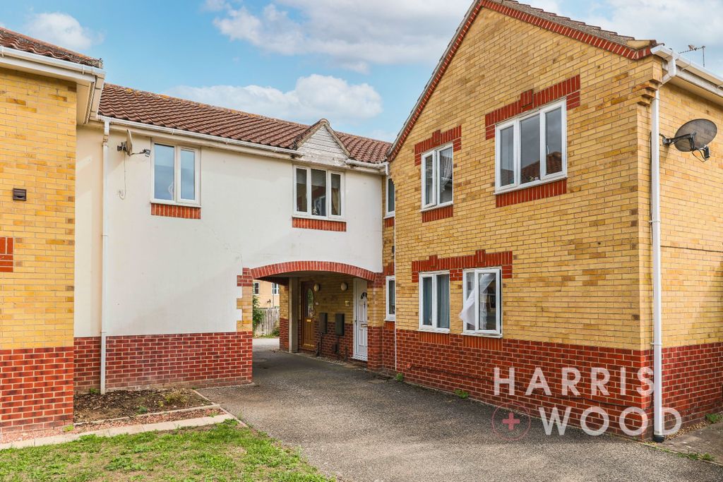 Property photo 1 of 17 3908211