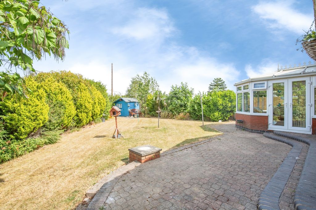 Property photo 3 of 29 7493Bf53-Mw26-1498