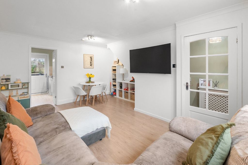 Property photo 2 of 13 Picture No. 04