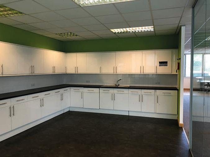 Property photo 2 of 3 Image 3