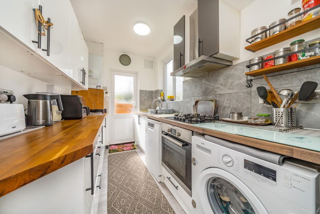 Property photo 3 of 8 _Agp7566.Jpg