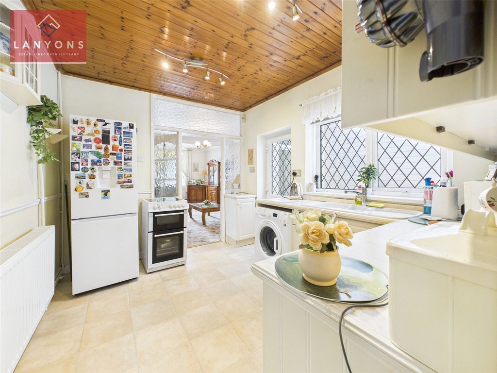 Property photo 3 of 13 Picture No. 09