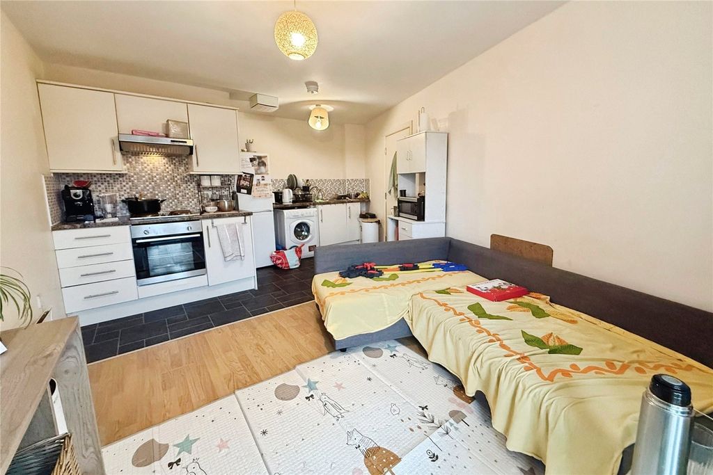 Property photo 2 of 8 Picture No. 01