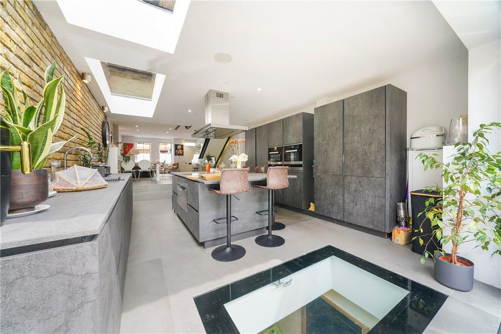 Property photo 3 of 11 Picture No. 53