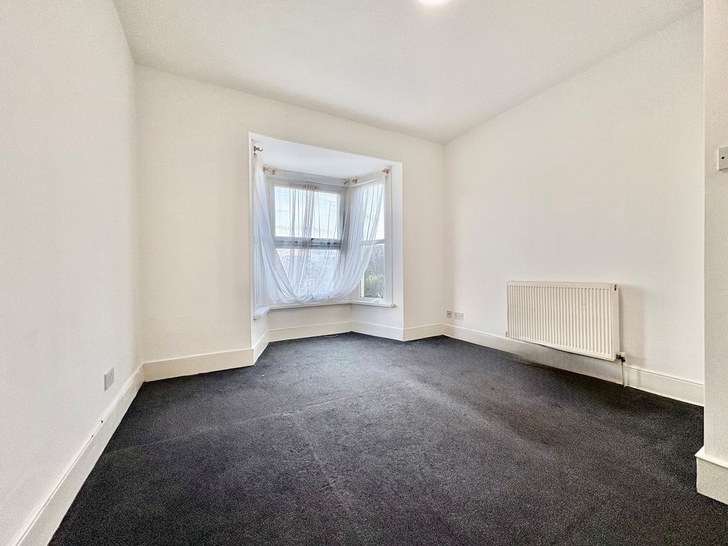 Property photo 2 of 5 Bathroom