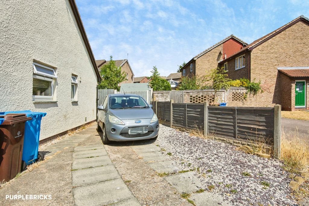 Property photo 3 of 19