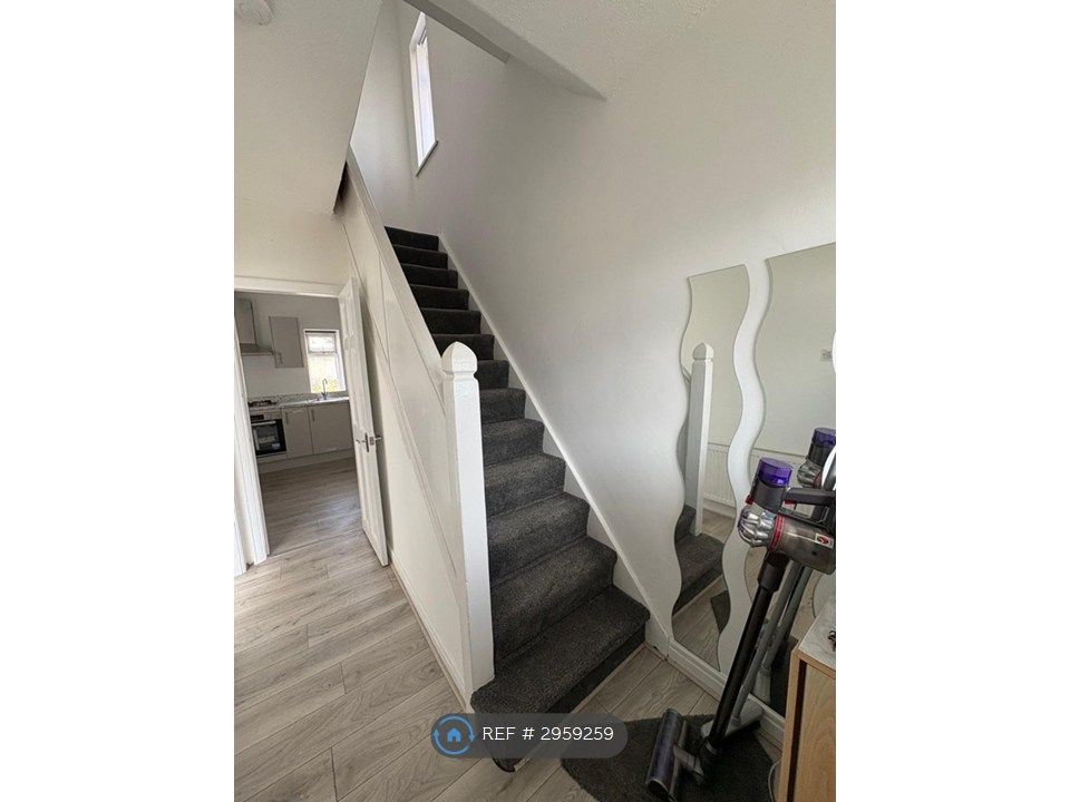 Property photo 2 of 12 Staircase