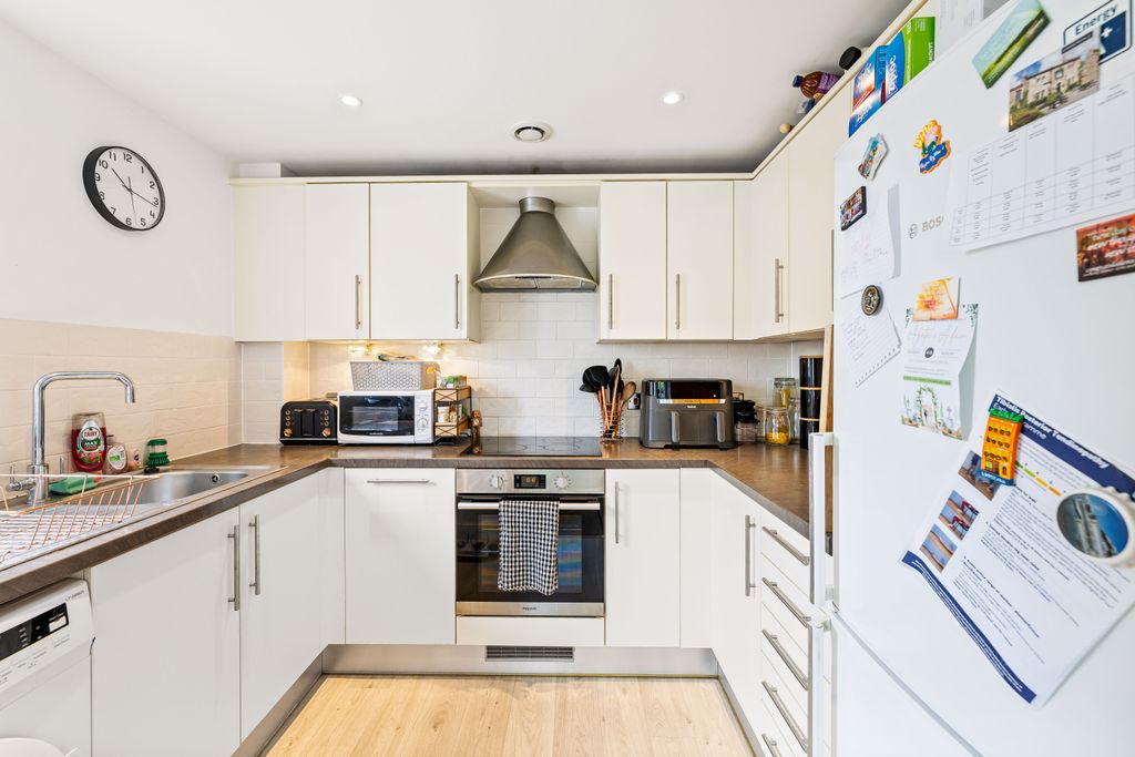 Property photo 3 of 16 Image1-6.Jpg