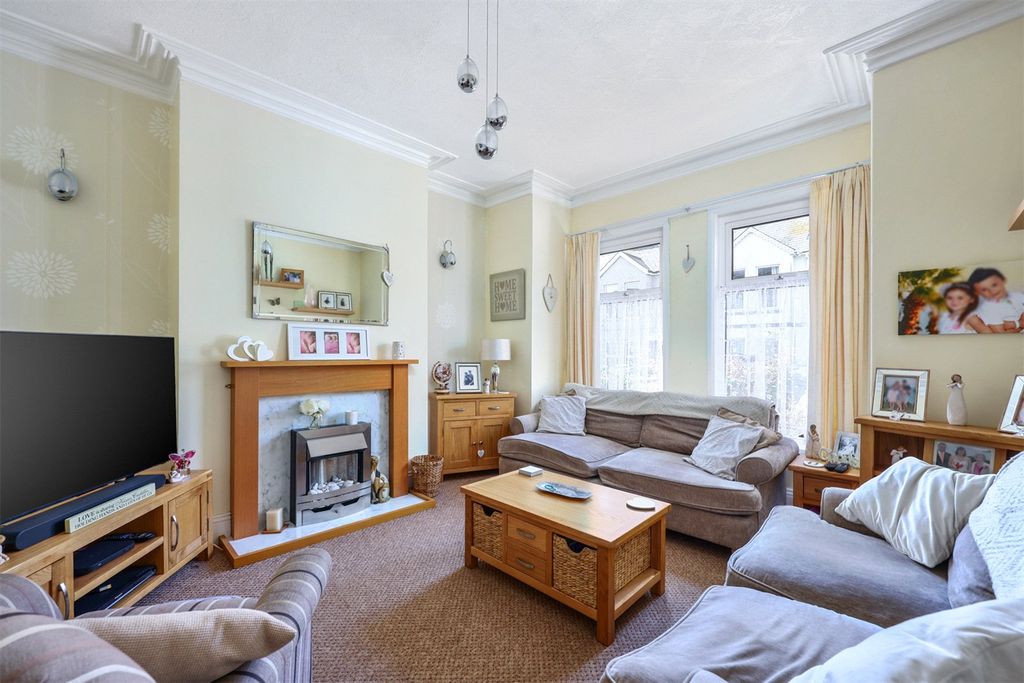 Property photo 2 of 18 Picture No. 05