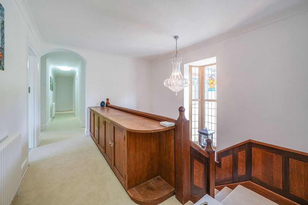 Additional image 35 of 6 bed detached house for saleSaint Hill Road, East Grinstead RH19