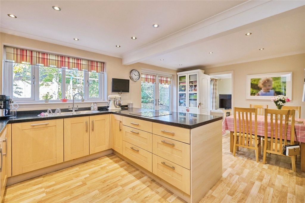 Property photo 3 of 29 Picture No. 36