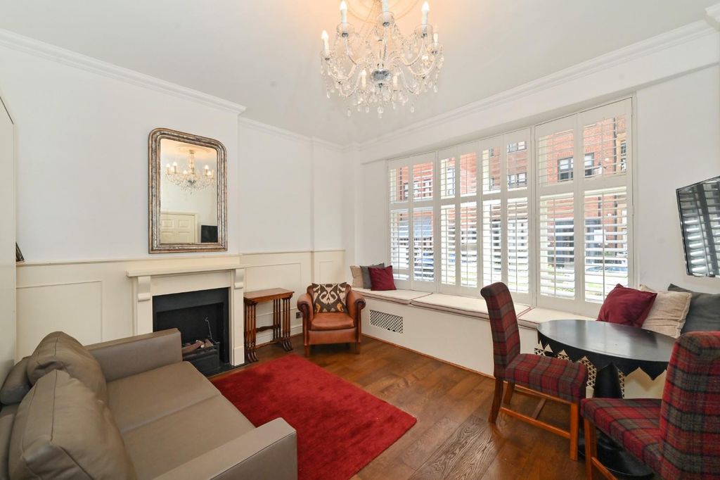 Property photo 2 of 9 7-Jefferson-House (1).Jpg