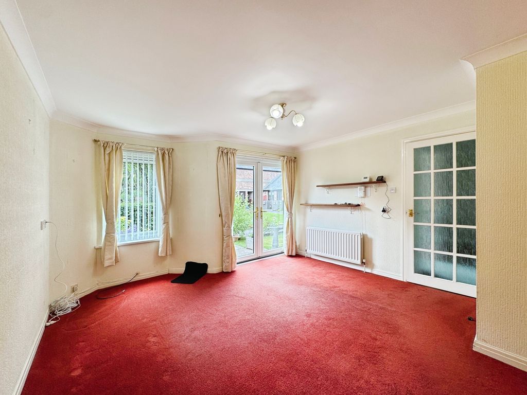 Property photo 2 of 11 Photo 10