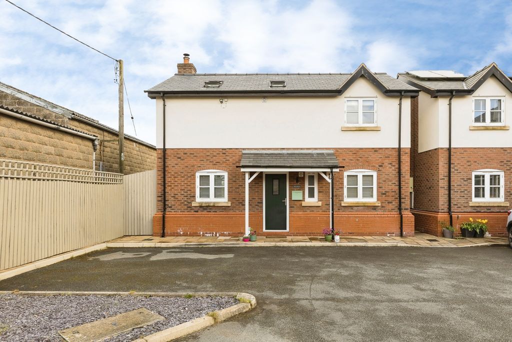 Property photo 1 of 30 Pbox-Img.Jpg