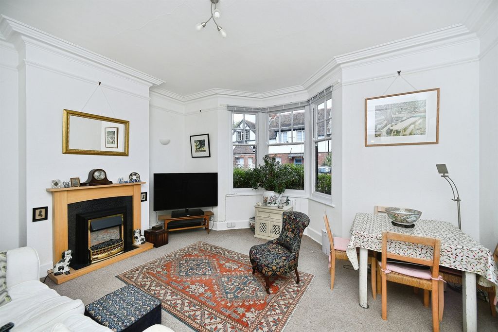 Property photo 2 of 18
