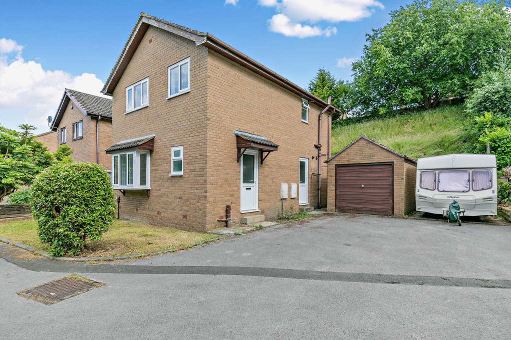 Property photo 1 of 13
