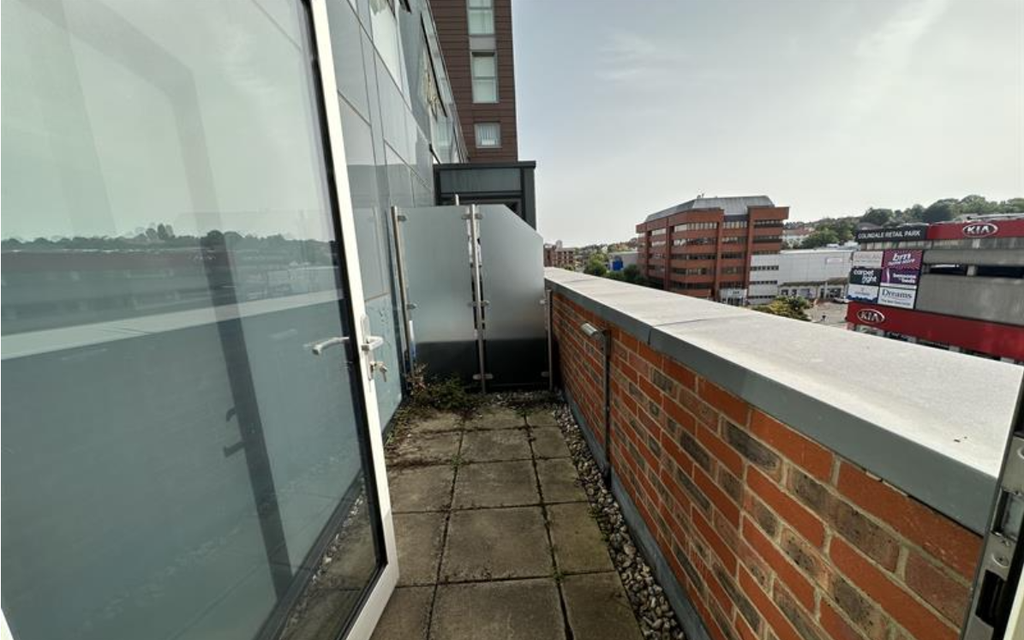 Property photo 3 of 11