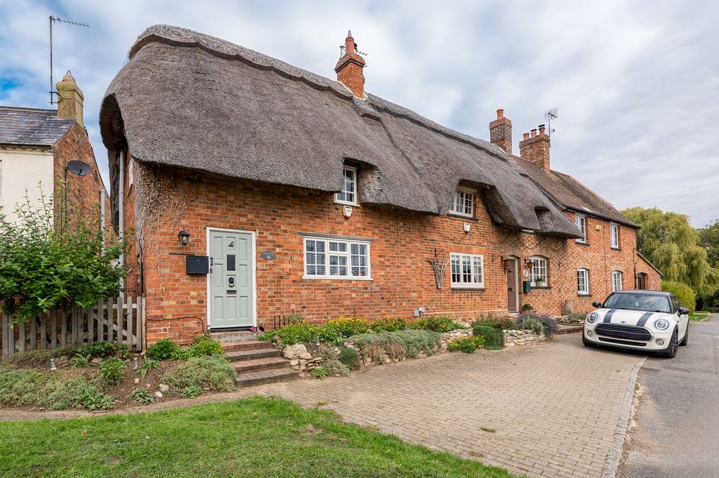 Property photo 1 of 21