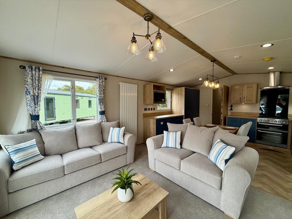 Property photo 1 of 5 Hunters Quay Holiday Village - Abi - Windermere - 2025 | For Sale
