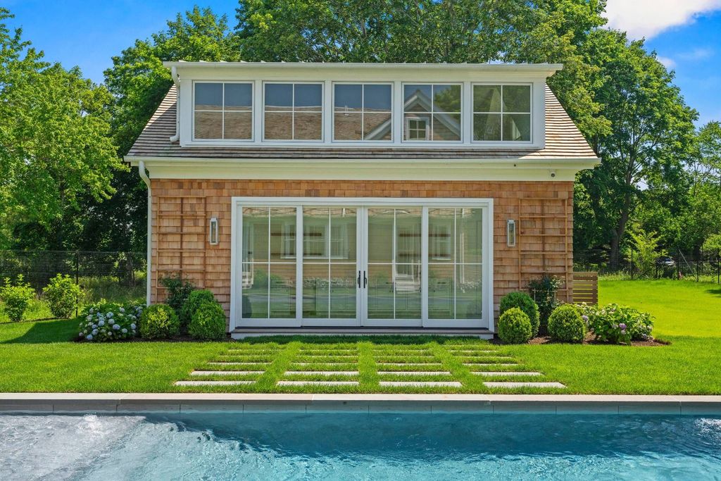 Property photo 3 of 31