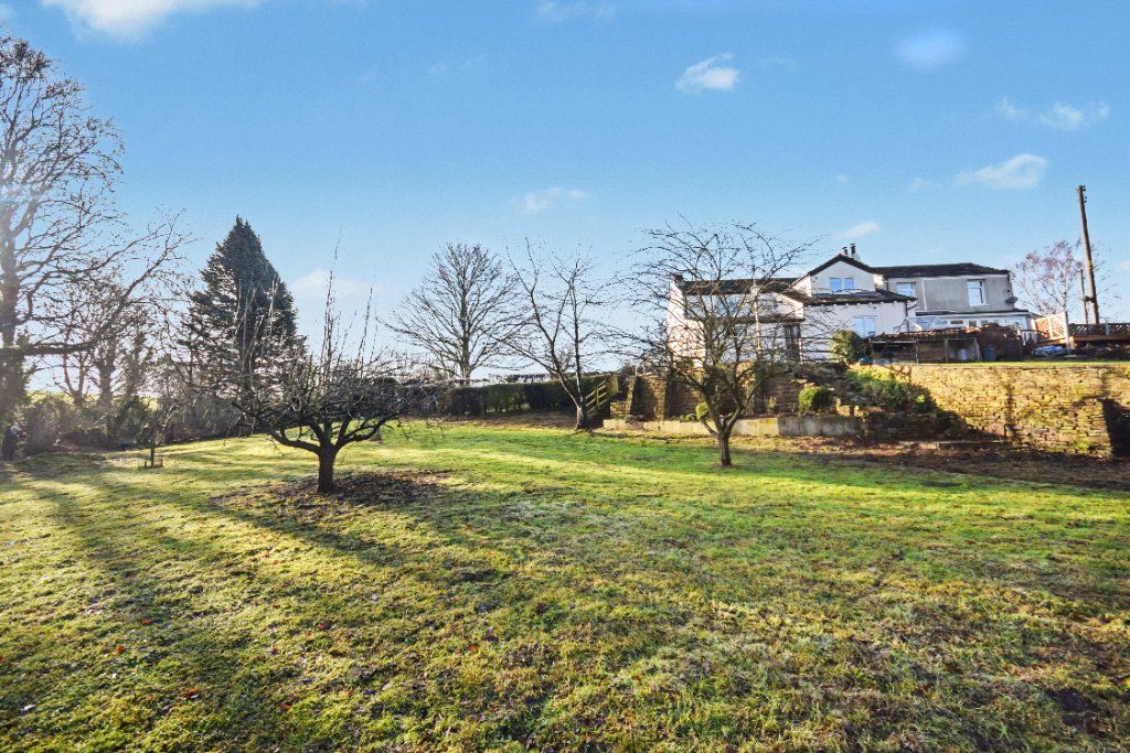 Property photo 3 of 24 Picture No. 01