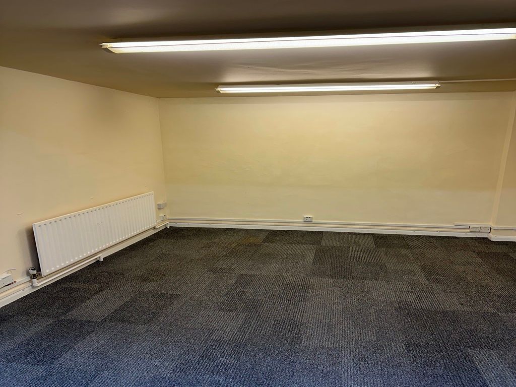 Property photo 3 of 3