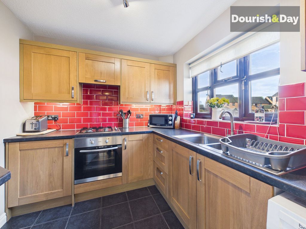 Property photo 2 of 22