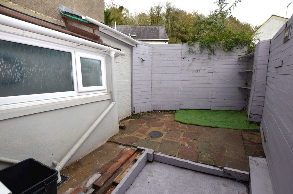 Property photo 3 of 12 Picture No. 19