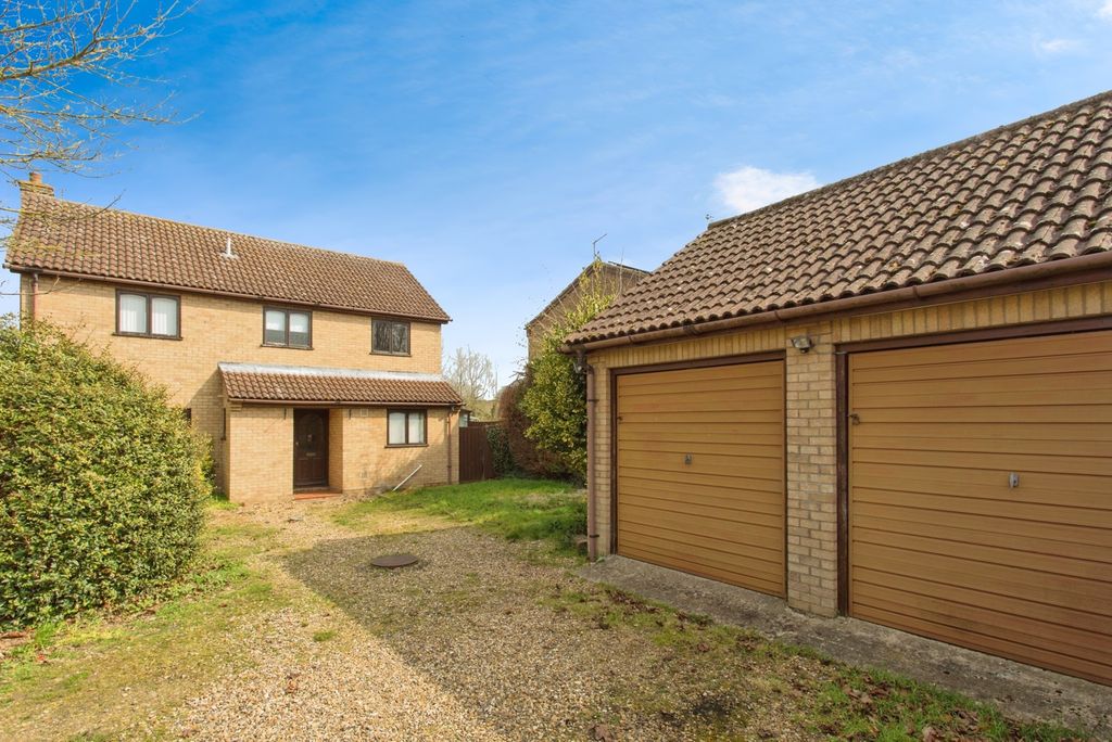 Property photo 1 of 17 Photo