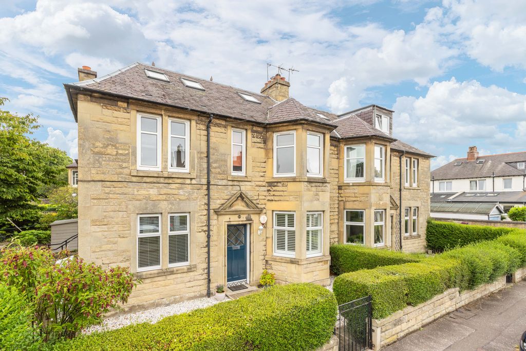 Property photo 1 of 27 Primary Property Image