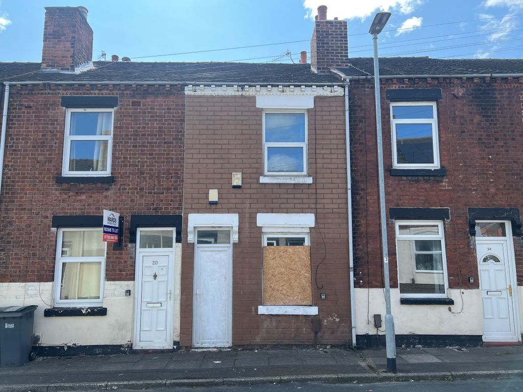 Property photo 1 of 18