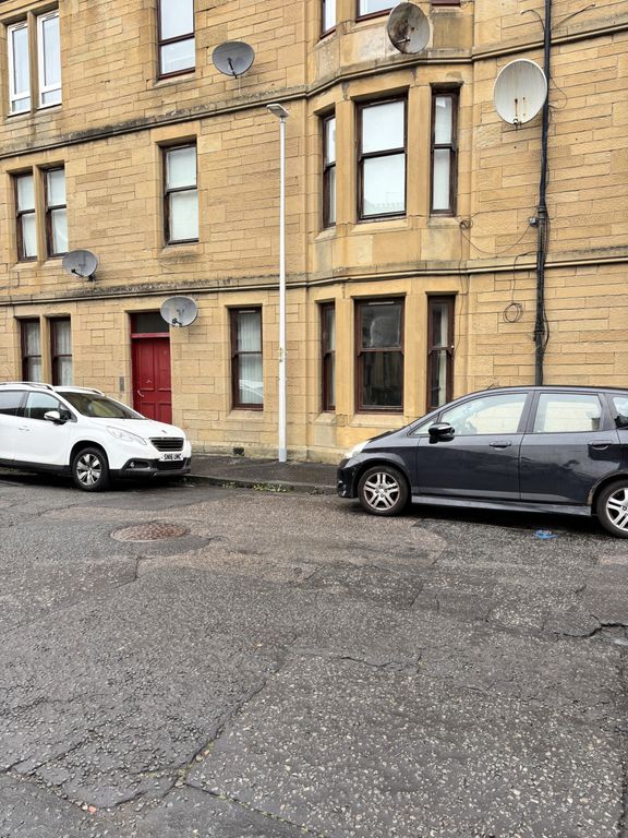 Property photo 1 of 6