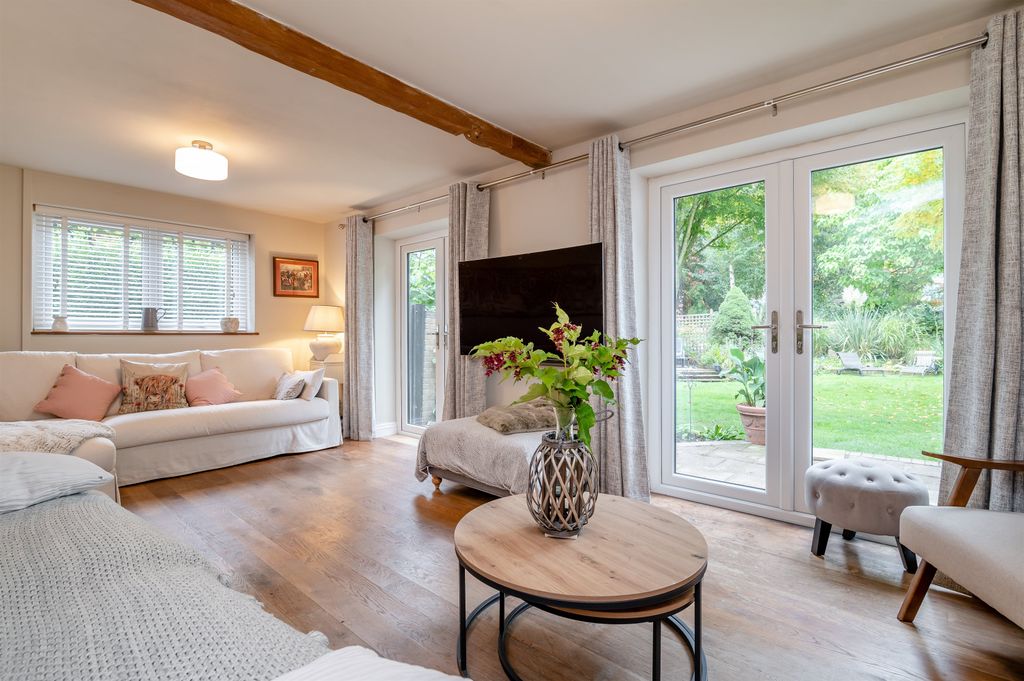 Property photo 3 of 29