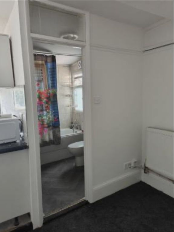 Property photo 2 of 3