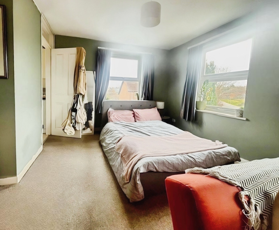 Property photo 2 of 4