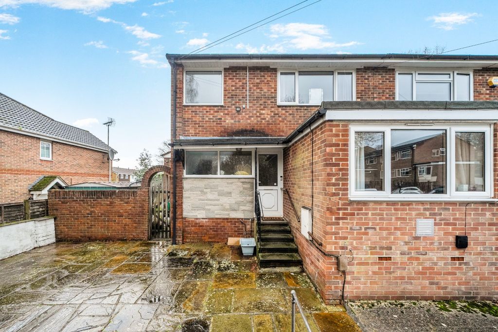 Property photo 1 of 17 Picture No. 42