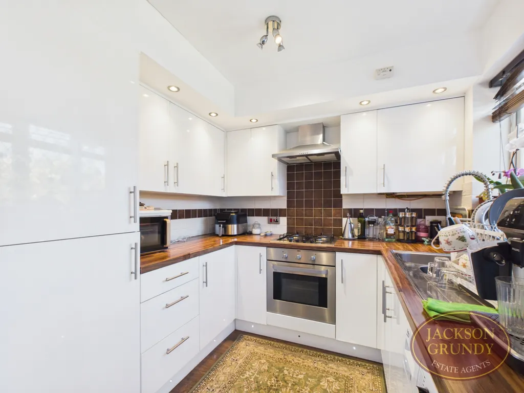 Dixon Road, Kingsthorpe NN2 – pohled 6