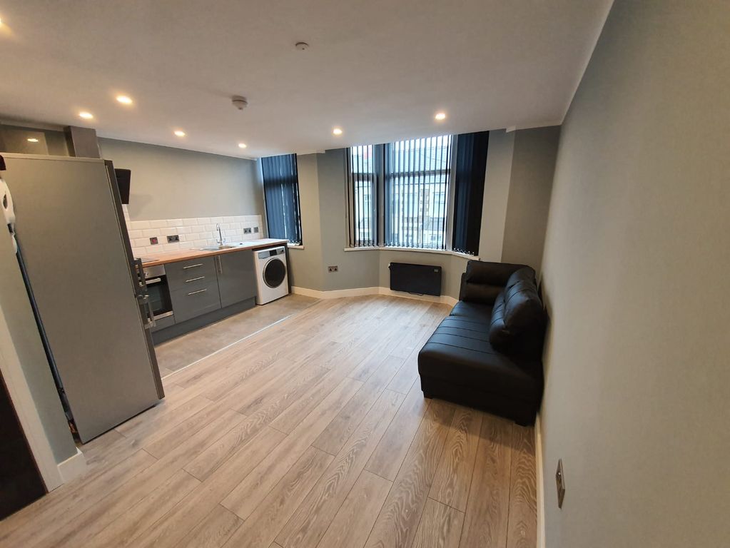 Property photo 1 of 12 1 Bedroom Flat For Rent